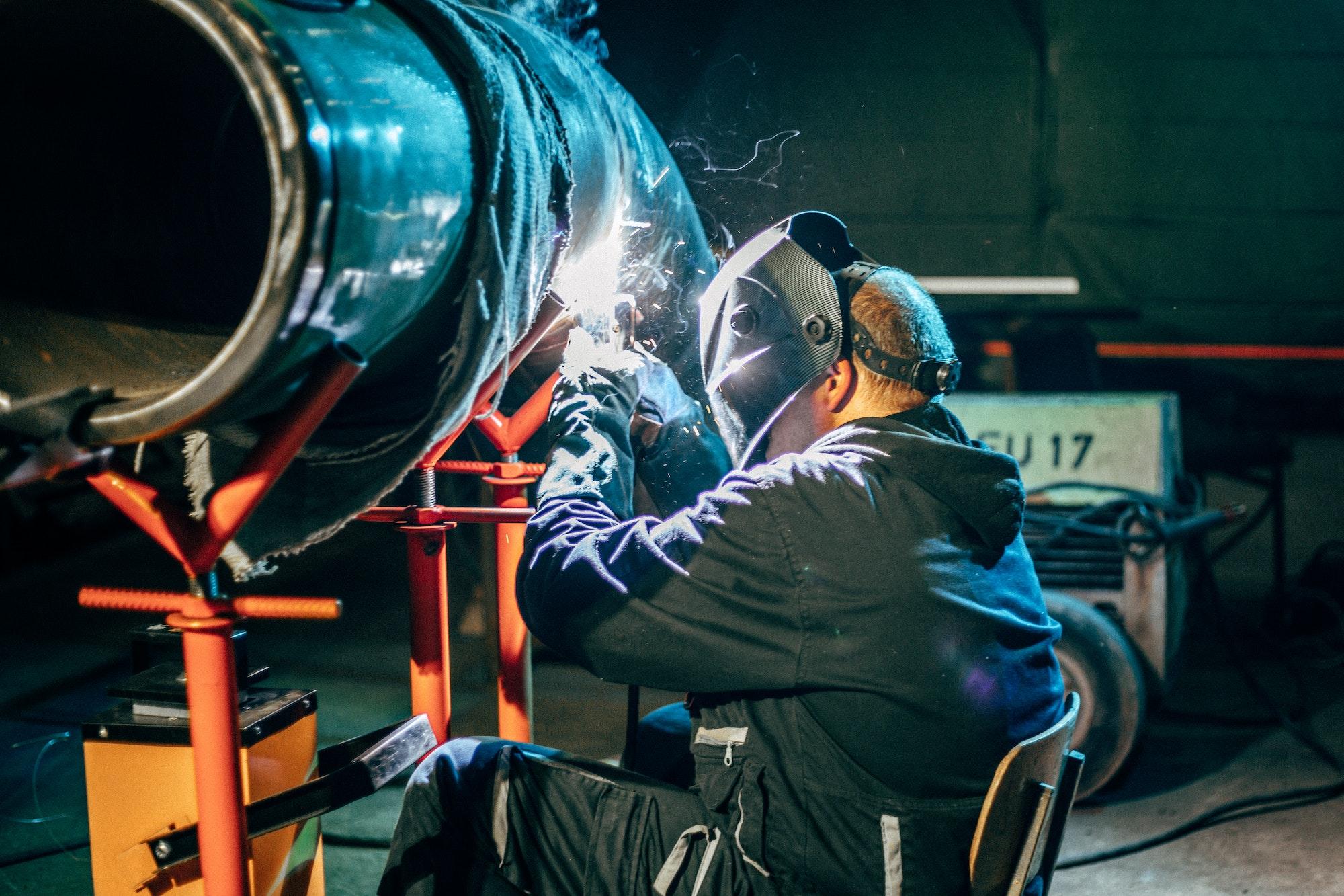 Navigating Welding Business Risks: Solutions for a Safer Future