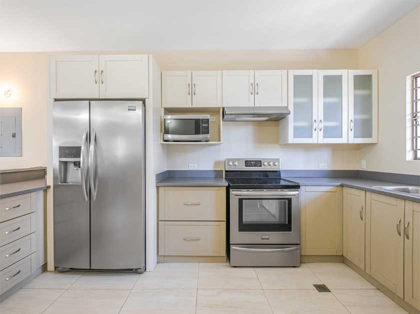 grey fridge an silver onyx kitchen countertop option that brings a beautiful color contrast